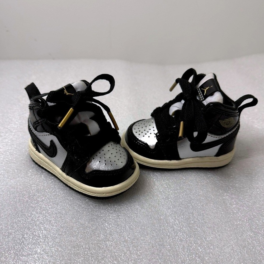 Jordan 1 Retro High OG Metallic Gold Black Silver Baby Toddler Shoes 2C Nike